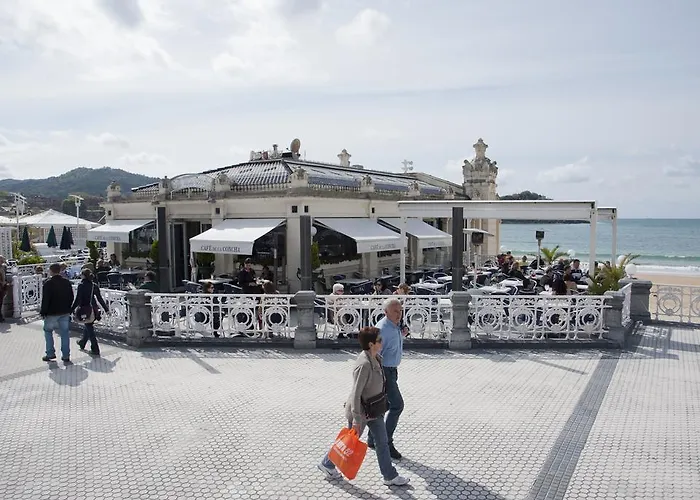 阿尔特膳食旅馆 招待所 圣塞瓦斯蒂安