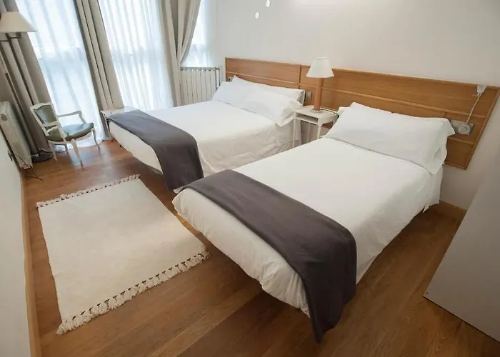 阿尔特膳食旅馆 招待所