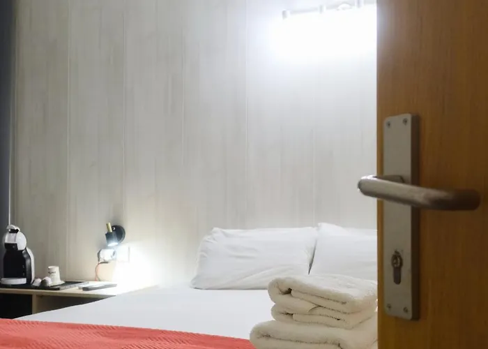 Guest house Artea 2*